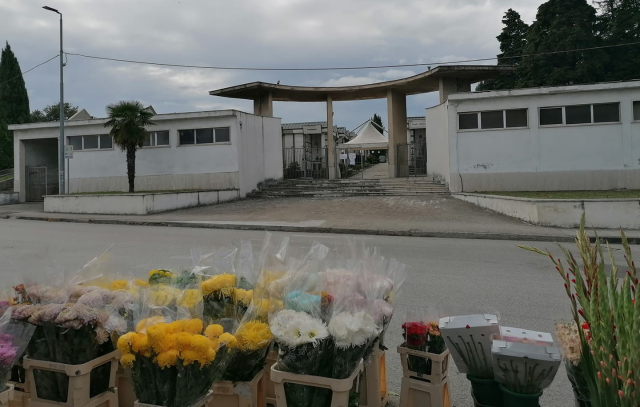 Commemorazione Defunti: Cimitero aperto al pubblico con orario continuato